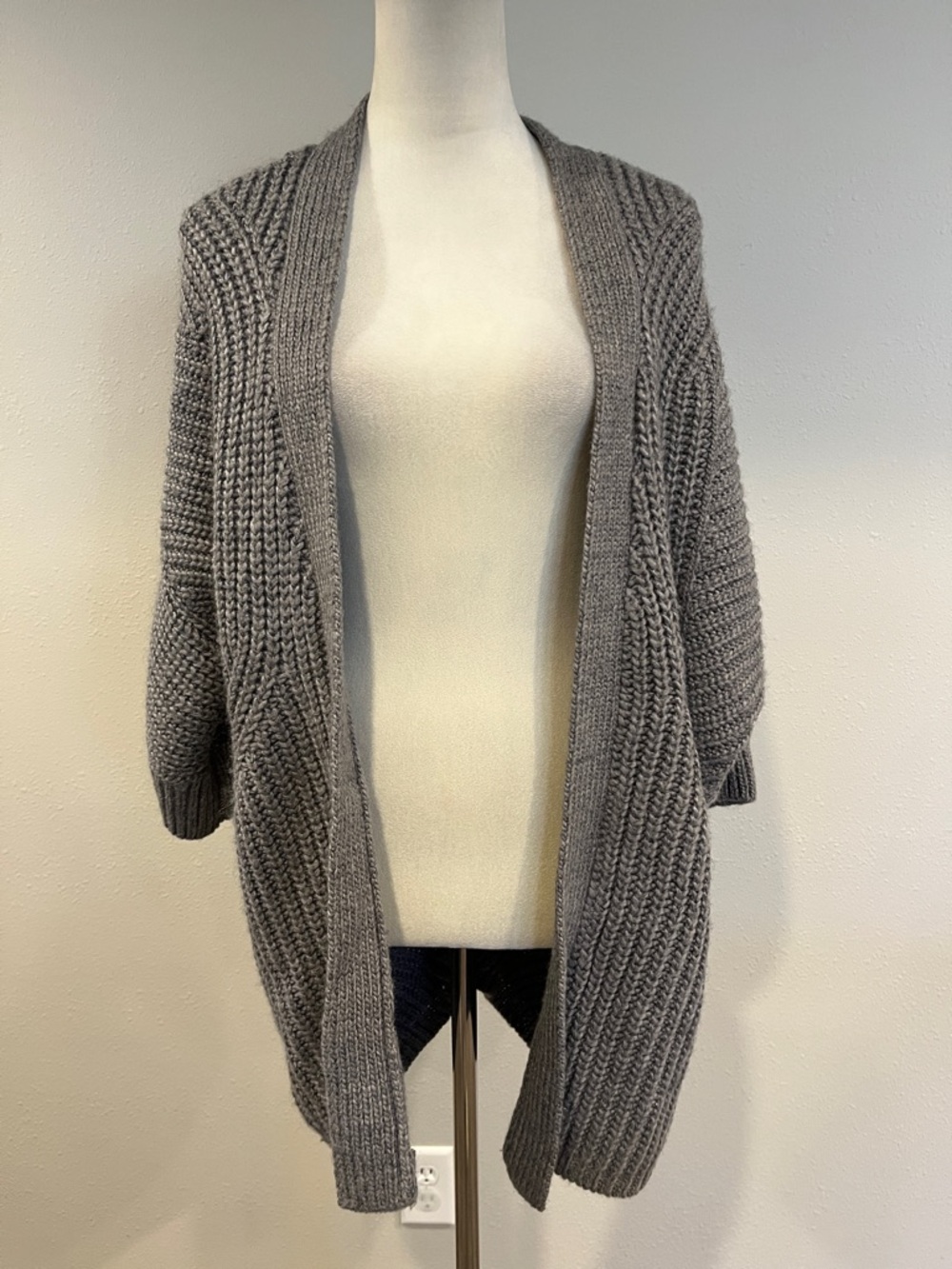 Maurices oversized Gray Open-Front Chunky Knit Cardigan Sweater size extra large